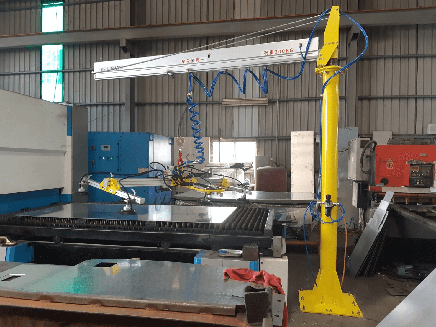 Thiết bị nâng hạ chân không 2025